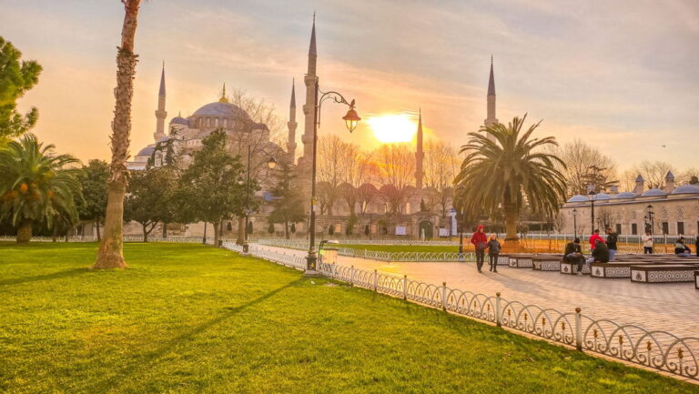 Family-Friendly Ideas + 4-Day Itinerary